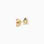 A pair of Lab Grown Diamond 1.00ct Stud Earrings in 14K Yellow Gold, each showcasing a single round-cut diamond, displayed on a plain white background.