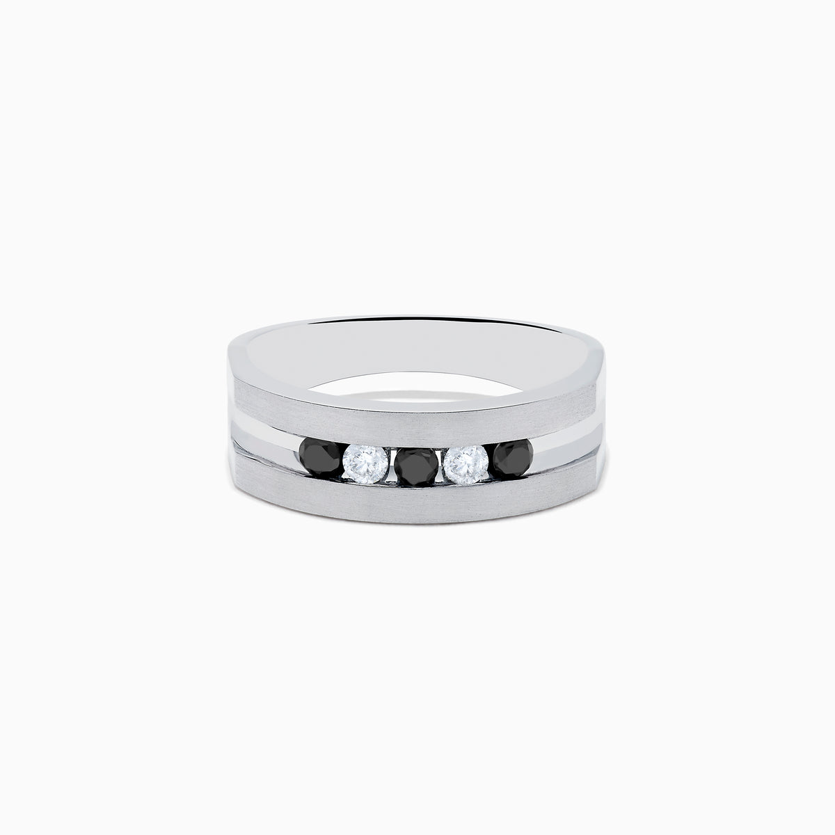 The Mens Sterling Silver Black and White Diamond Ring, 0.50 TCW, features a flat band with alternating black and white diamonds set in a striking central row.