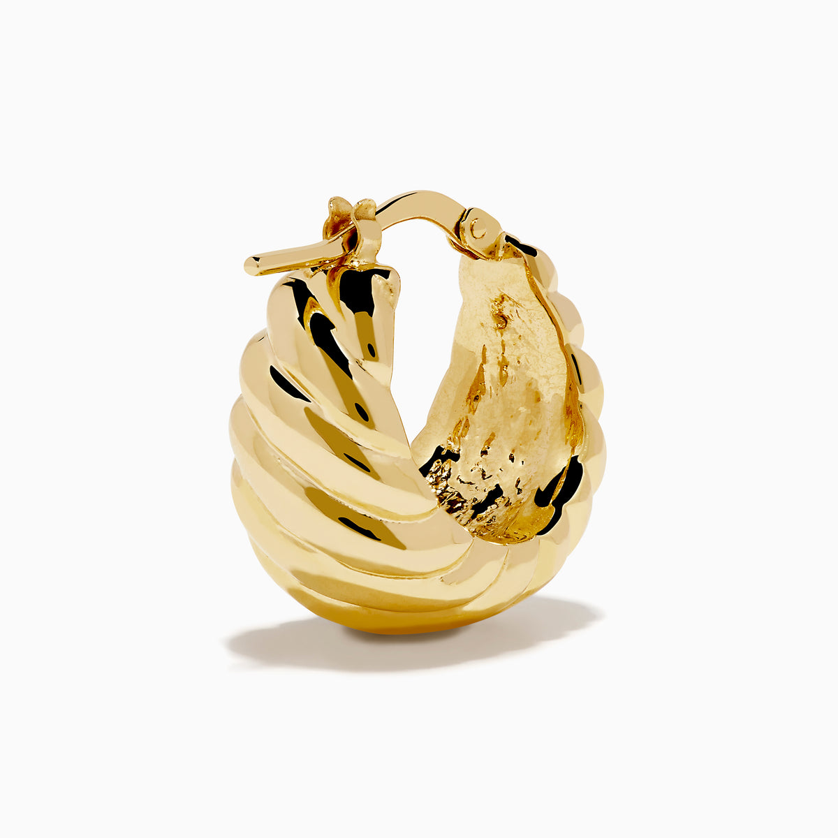 The 14K Yellow Gold Graduated Design Huggie Earrings feature a shiny, chunky twisted spiral design and are shown against a white background.