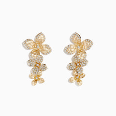 Doro 14 Karat Yellow Gold Diamond Flower Drop Earrings feature three gold floral designs with hammered petals and clusters of sparkling diamonds on each earring, arranged vertically for a striking look.