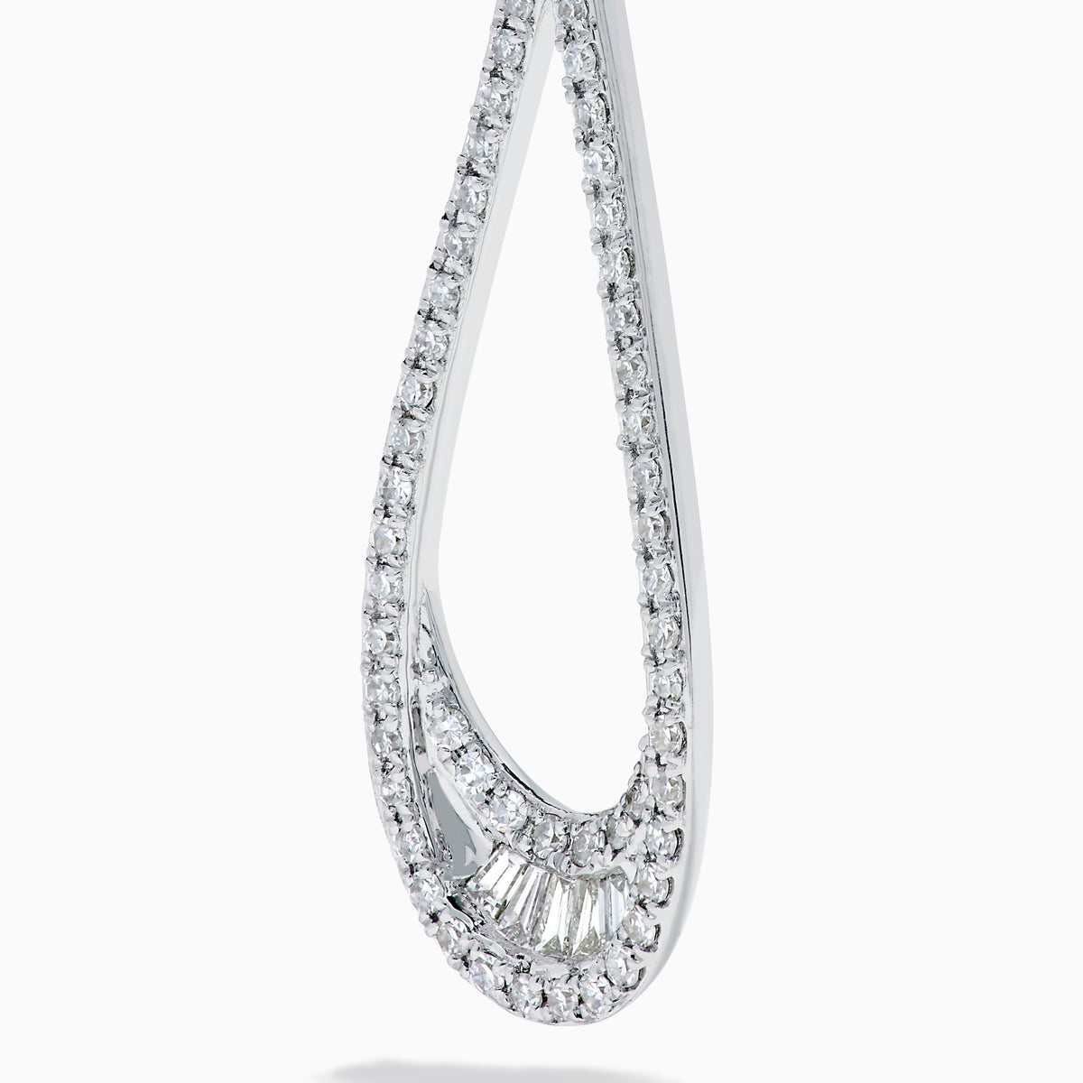 14K White Gold Diamond Elongated Pavé Drop Earrings