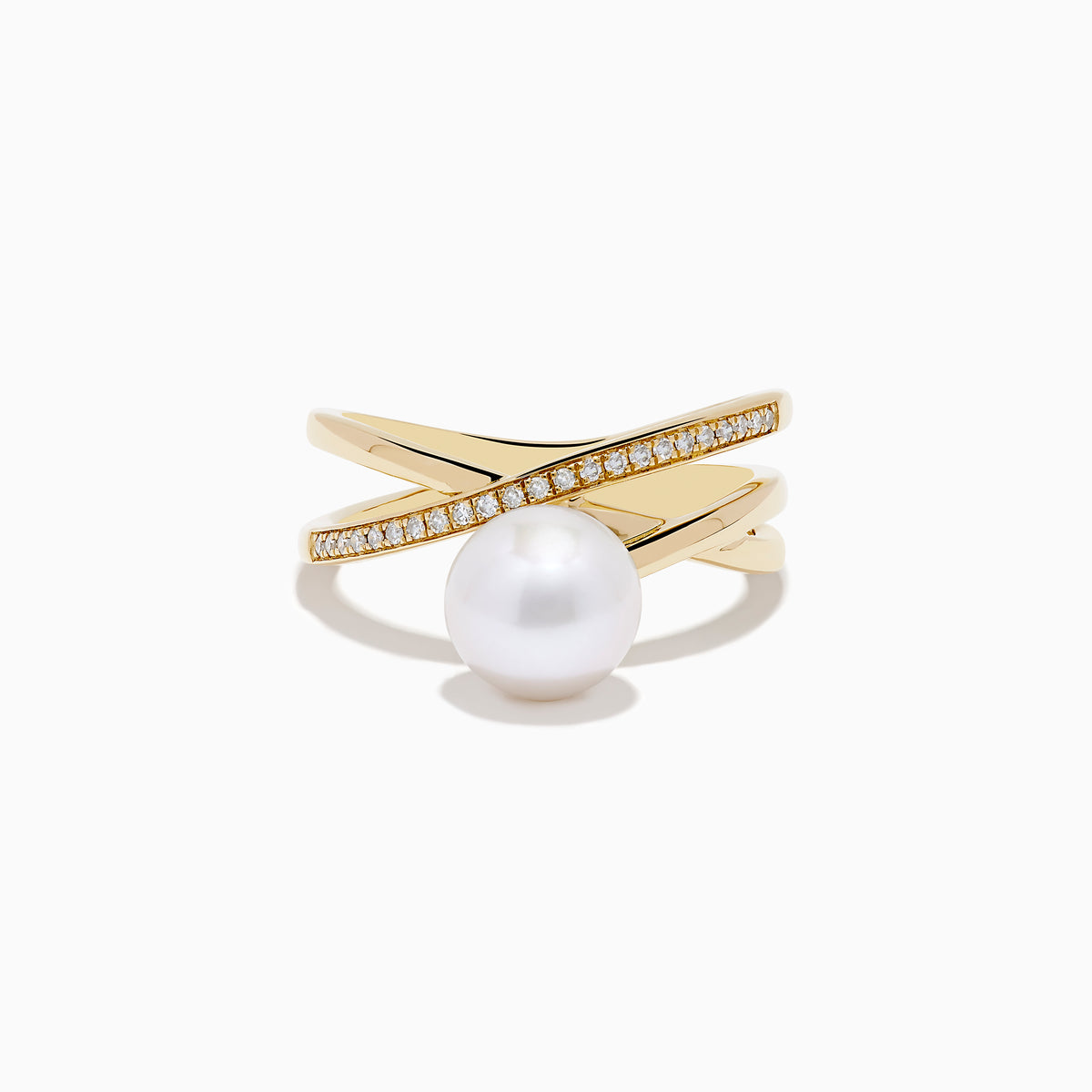 The 14K Yellow Gold Fresh Water Pearl and Diamond Crossover Ring showcases a crisscross design—one band set with sparkling diamonds, the other plain—topped with a luminous fresh water pearl at the center.