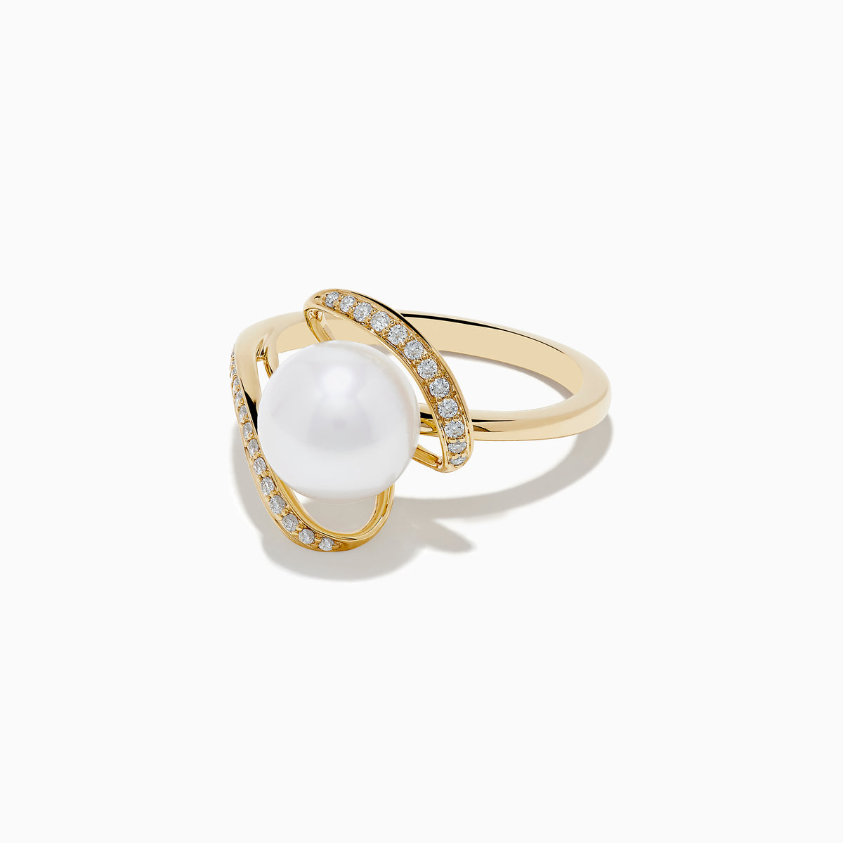 The Pearl 14K Yellow Gold Pearl and Diamond Ribbon Ring showcases a central white pearl highlighted by two curved, diamond-studded gold bands for a graceful, sparkling look.