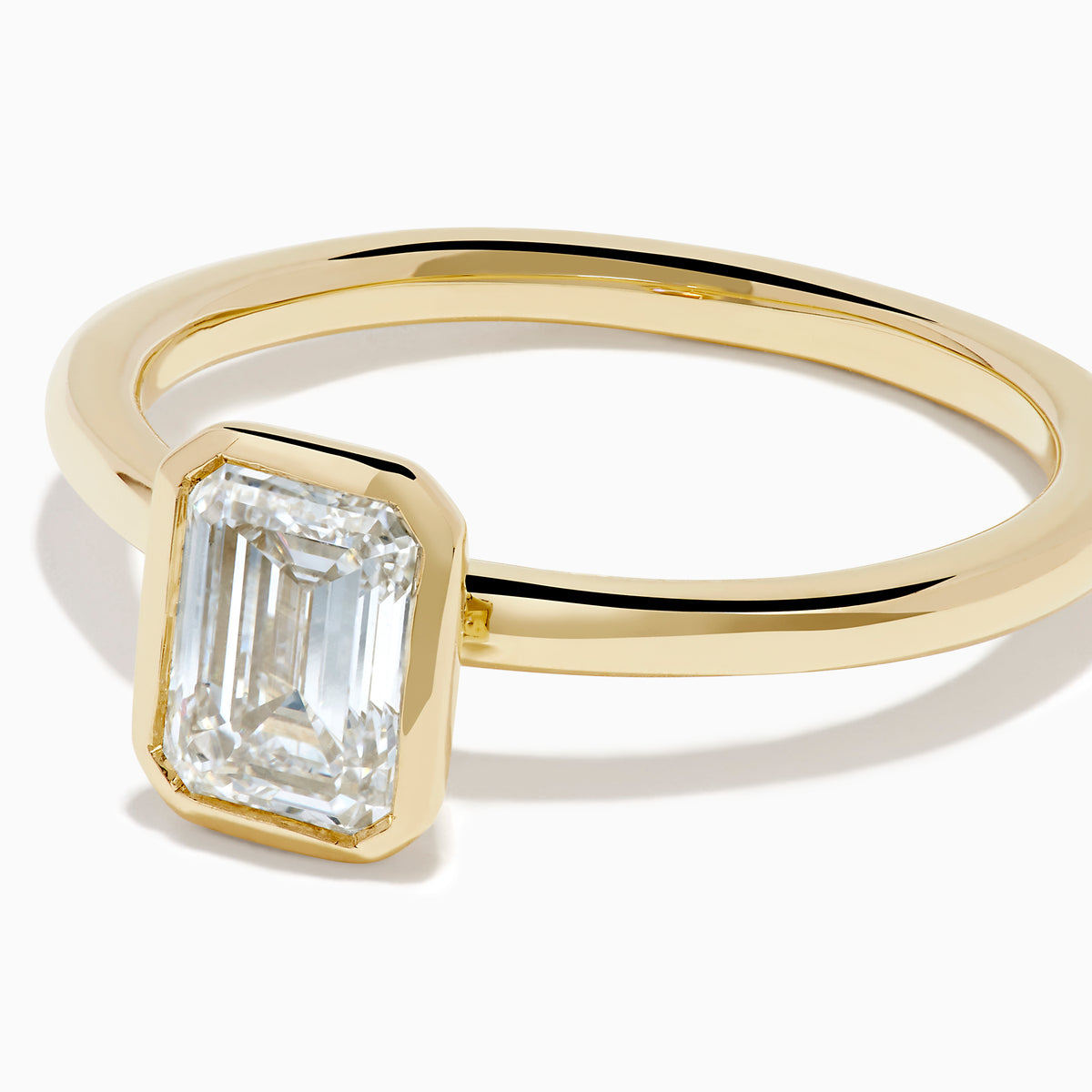 Lab Grown Diamond Emerald-Cut Bezel-Set Solitaire Ring in 14K Yellow Gold