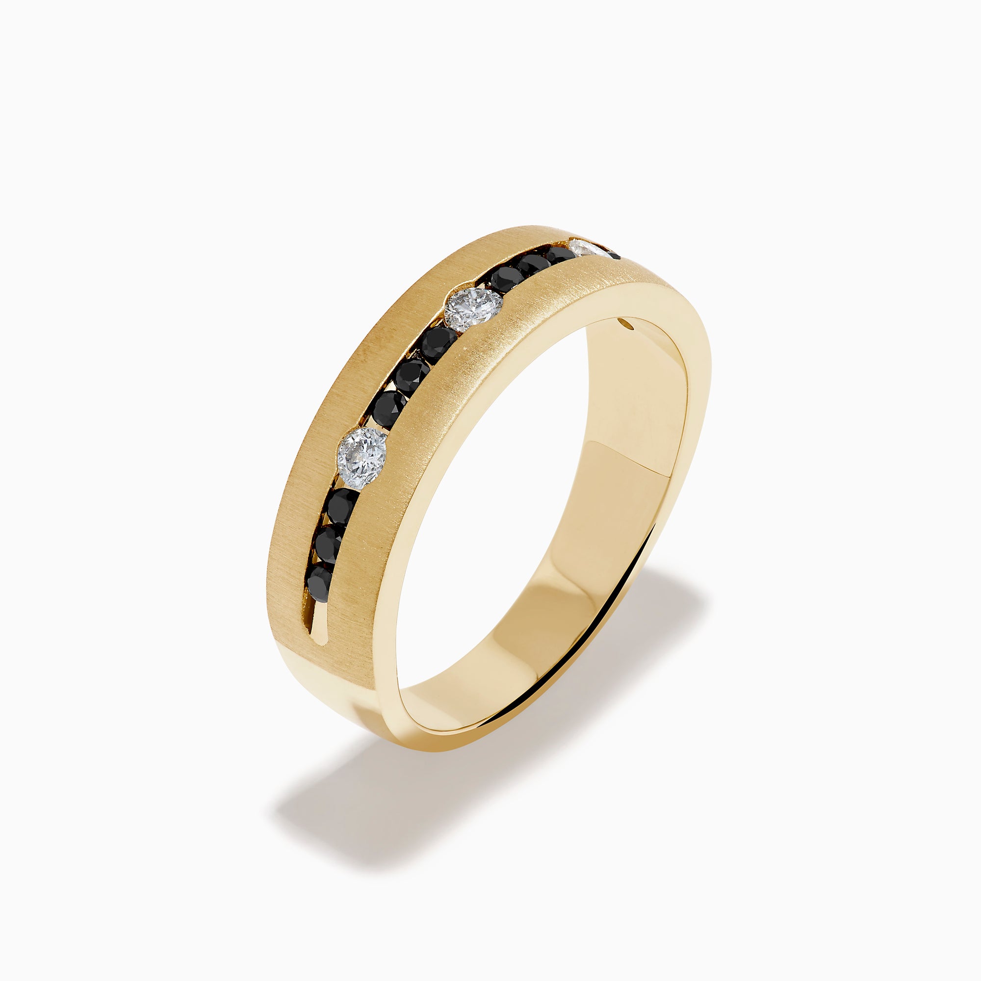 The Mens 14K Yellow Gold White and Black Diamond Band Ring features alternating black and white round diamonds set in the center, showcased against a plain white background.
