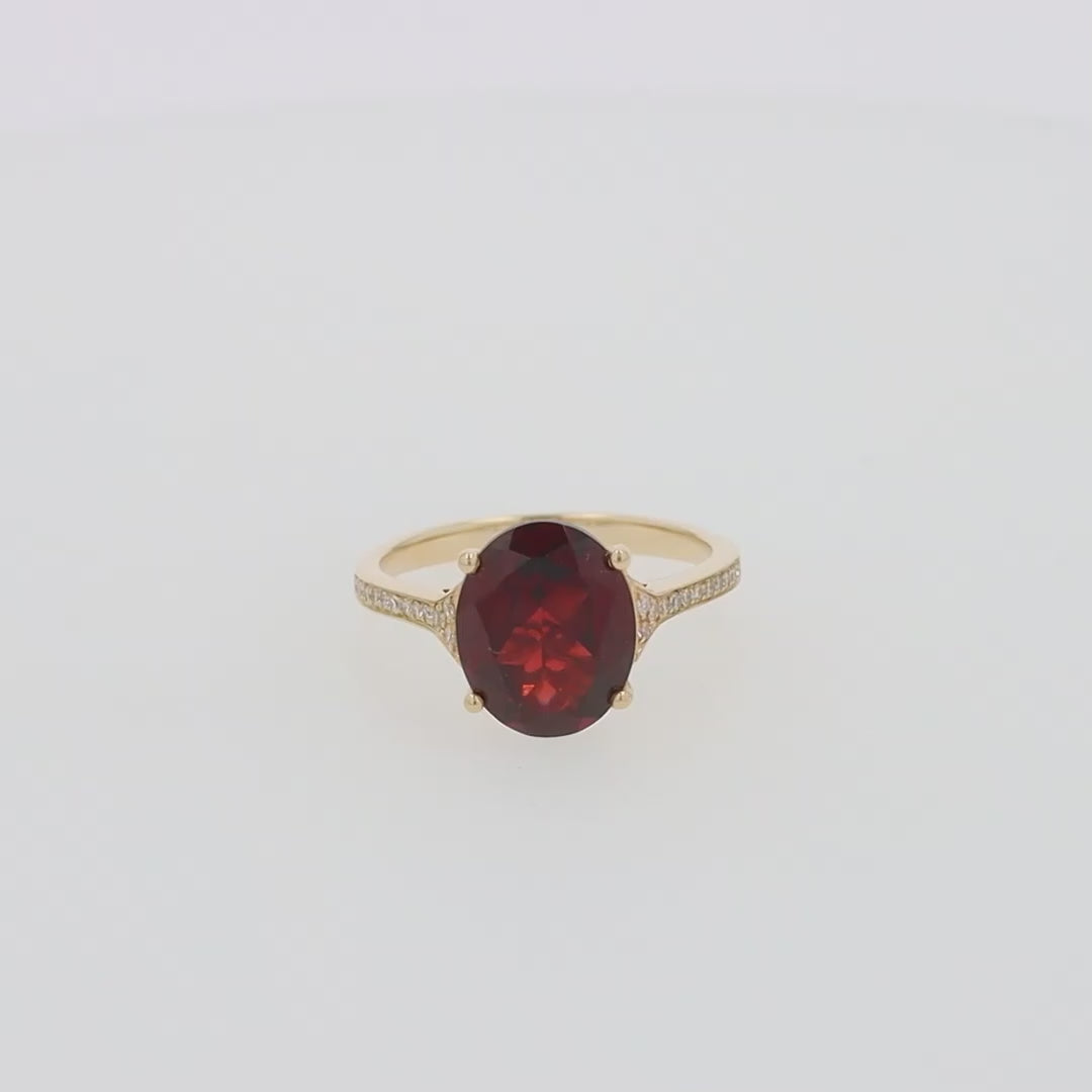 Translation missing: en.Bordeaux 14K Yellow Gold Garnet and Diamond Ring, 4.76 TCW