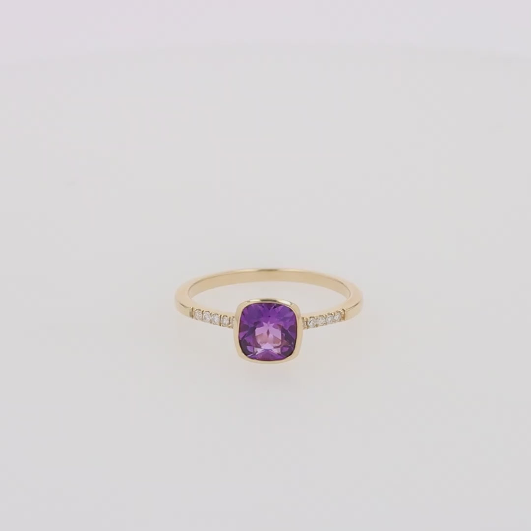 Translation missing: en.14K Yellow Gold Amethyst and Diamond Ring, 0.75 TCW