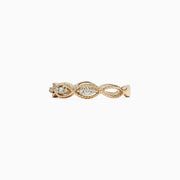 The DOro 14K Yellow Gold Diamond Ring, 0.20 TCW, features a twisted band adorned with round diamonds set in marquise-shaped bezels along the entire band.