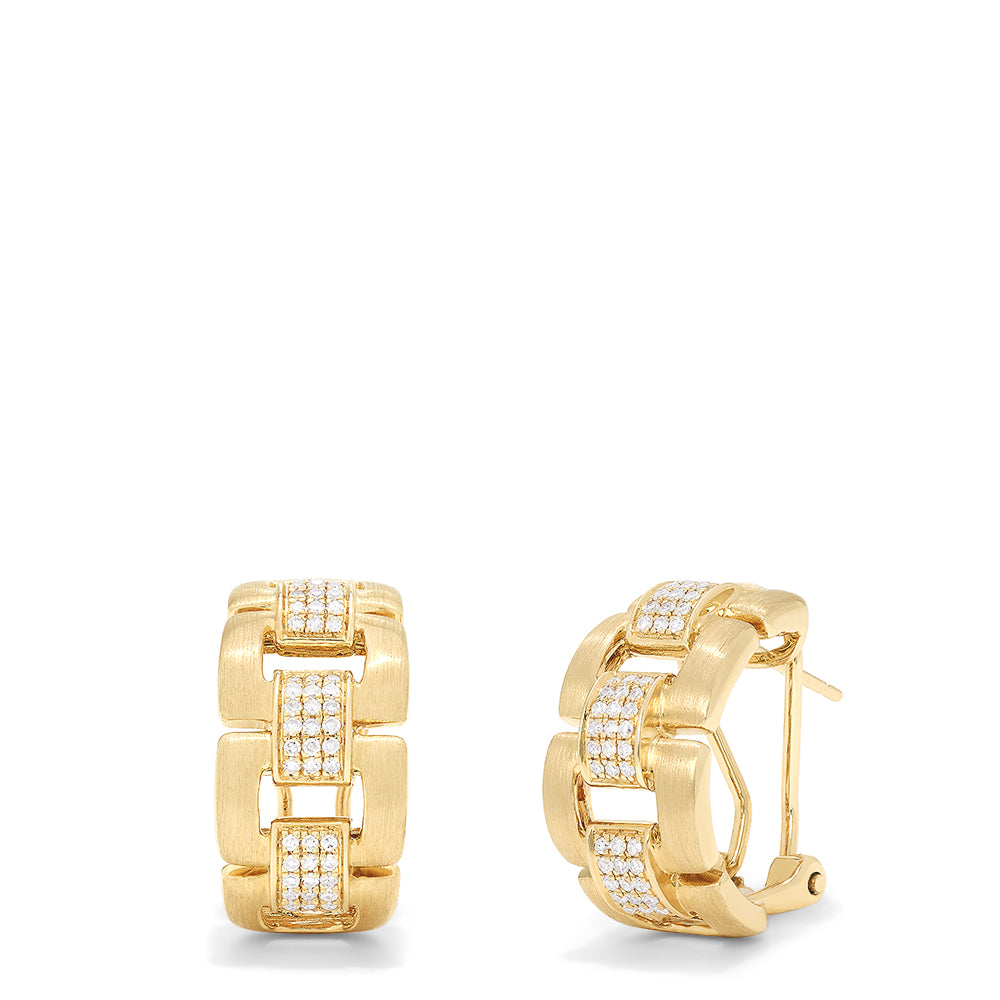 The D'Oro 14K Yellow Gold Diamond Links Earrings (0.32 TCW) feature a chunky, link-inspired design with rectangular segments and rows of sparkling diamonds, complete with a matte finish for an elegant, modern look.