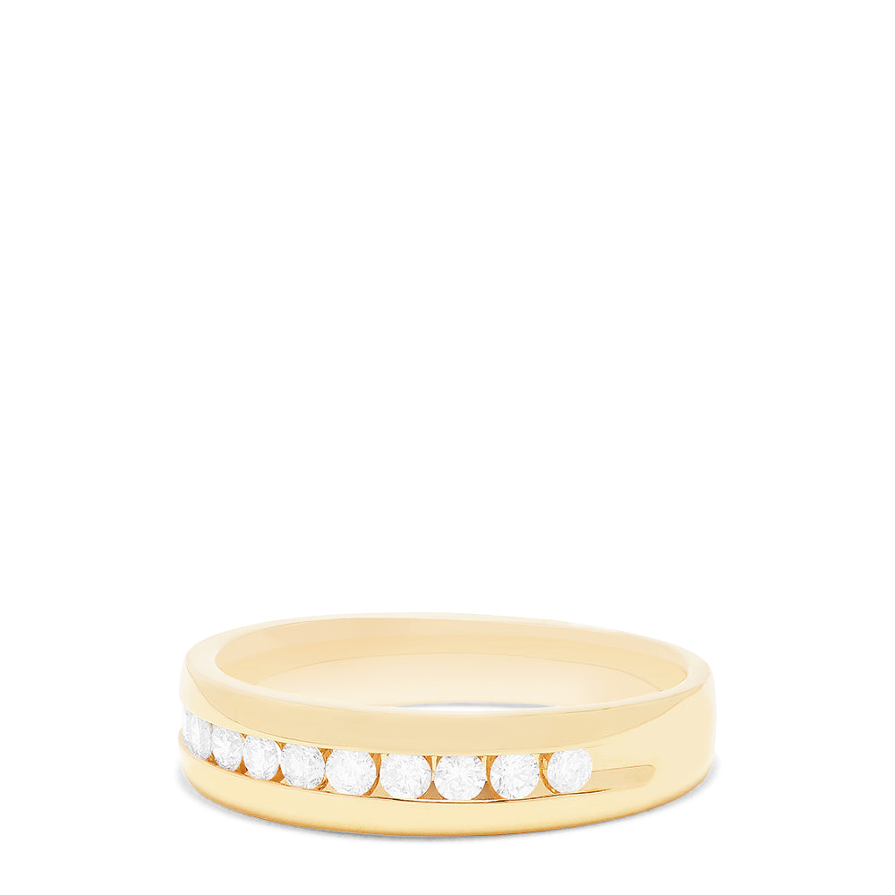 A modern, elegant Mens 14K Yellow Gold Diamond Ring featuring a row of nine round white diamonds (0.49 TCW) channel set across the front, with a smooth polished finish—timeless style by Effy.
